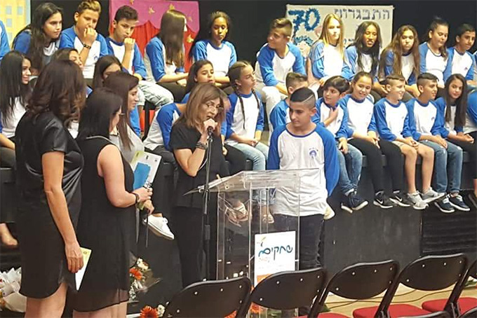 חגיגות הסיום באלומות: יום הולדת למדינה ופרידה מרגשת מנשות צוות